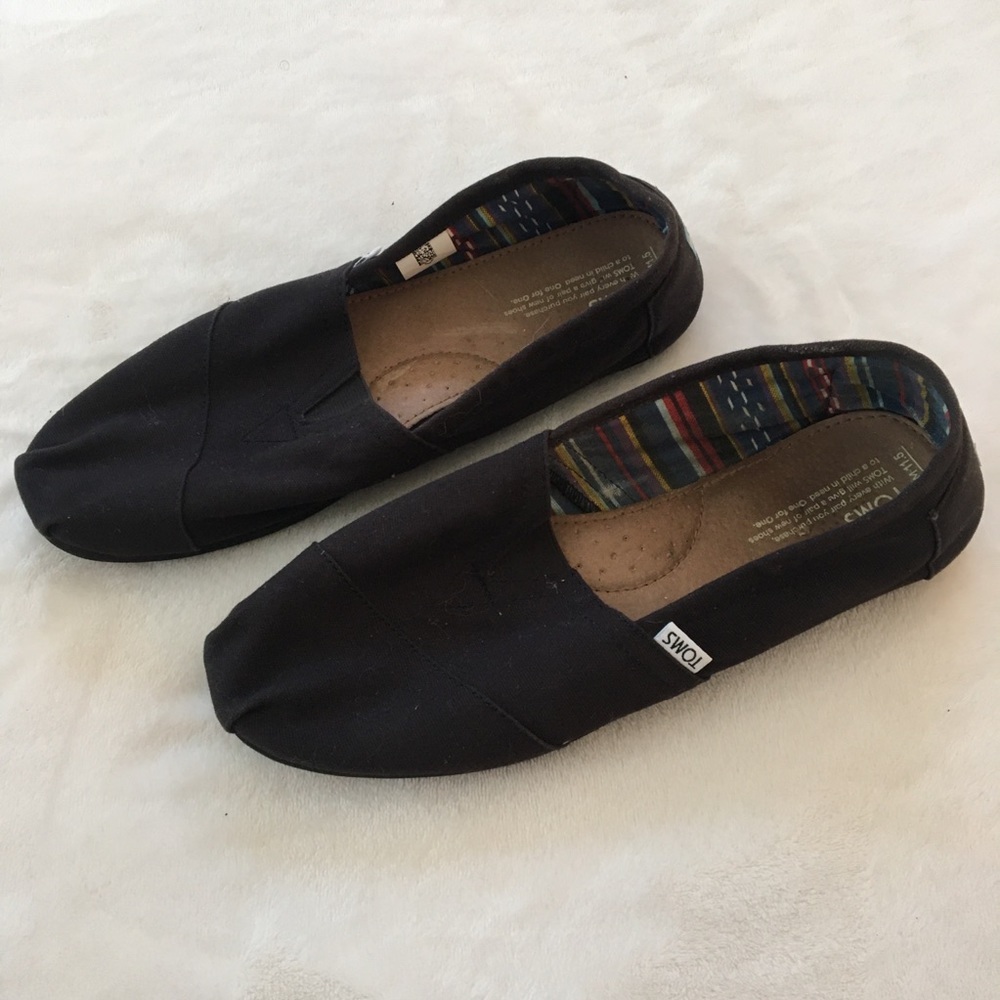 TOMS Black on Black Alpargatas Slip on Shoes